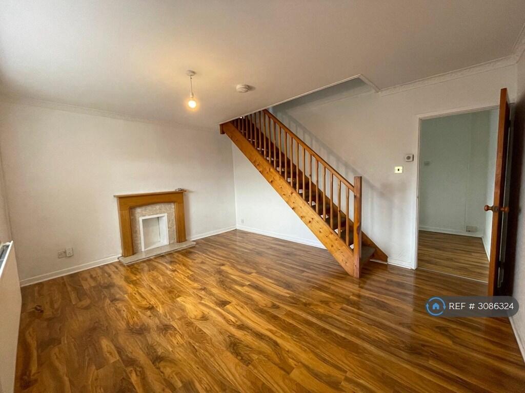House in Merthyr Tydfil, Town - View 4