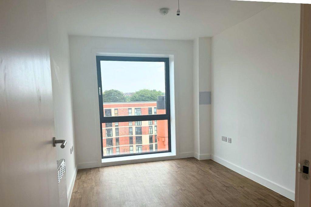 Apartment in Leeds, Arena Quarter, Richmond Hill - View 5