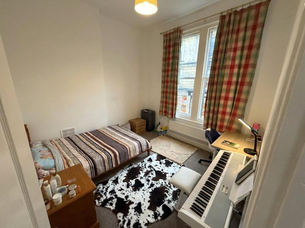 Apartment in Bristol - View 4