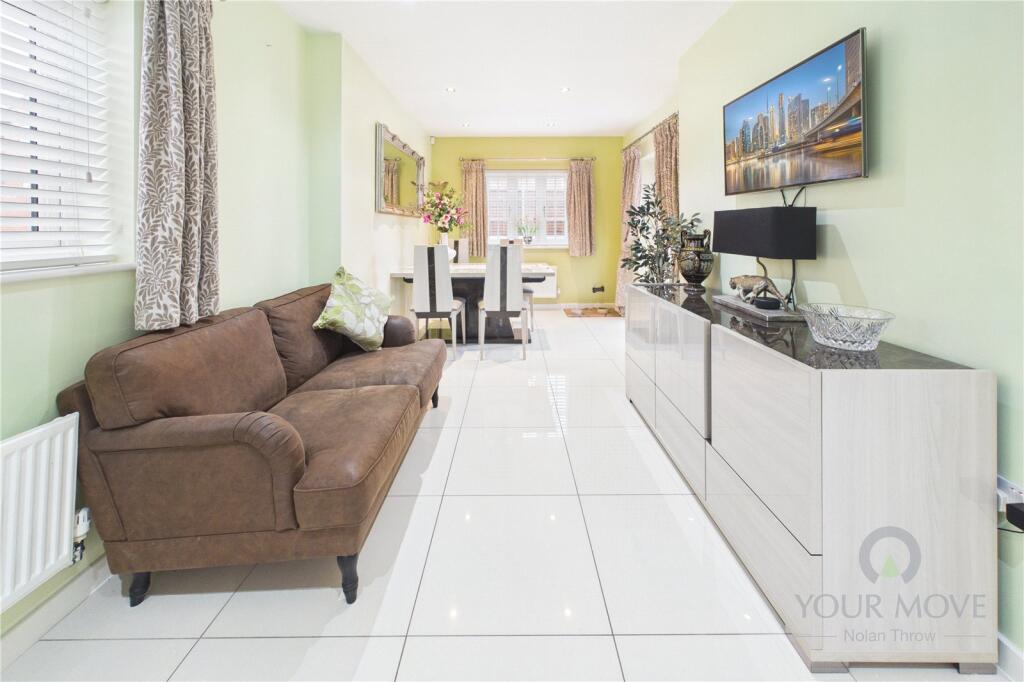 House in Northampton - View 3