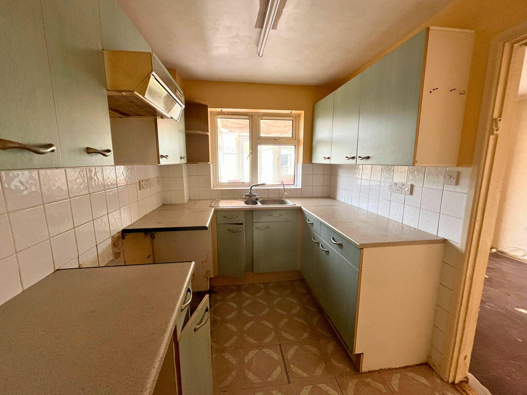 House in Thatcham, West Berkshire - View 4