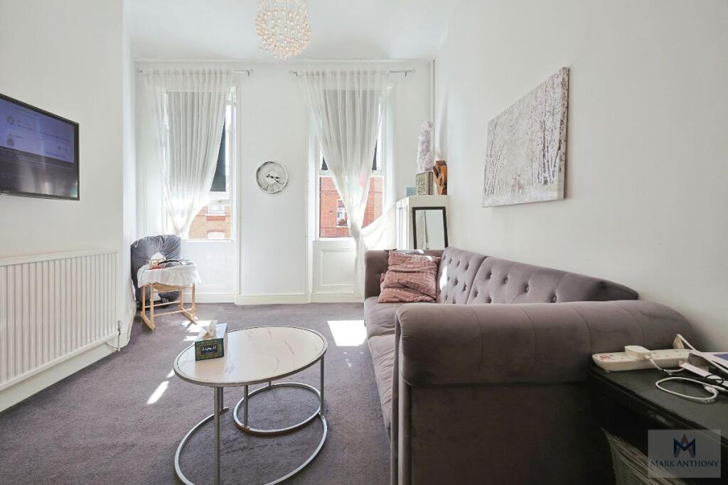 Apartment in London - View 5