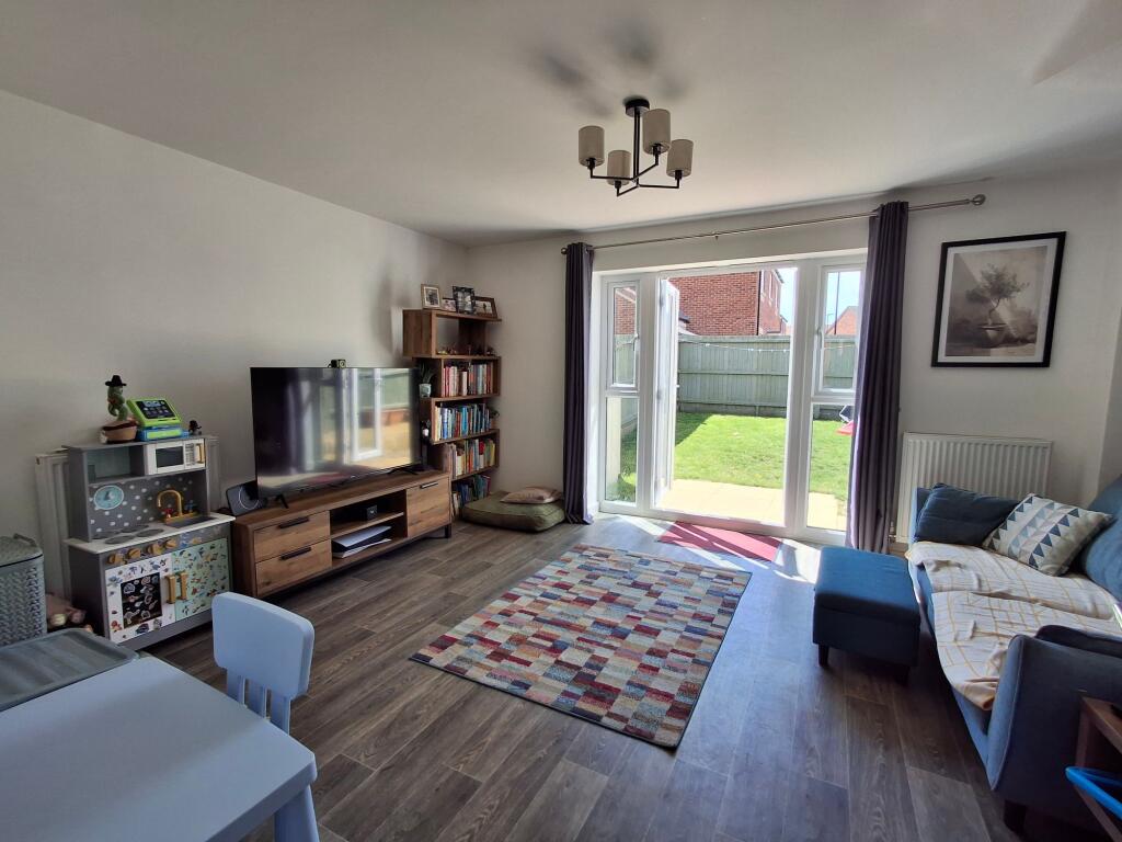 Ripon Close, Bourne, PE10 photo 4