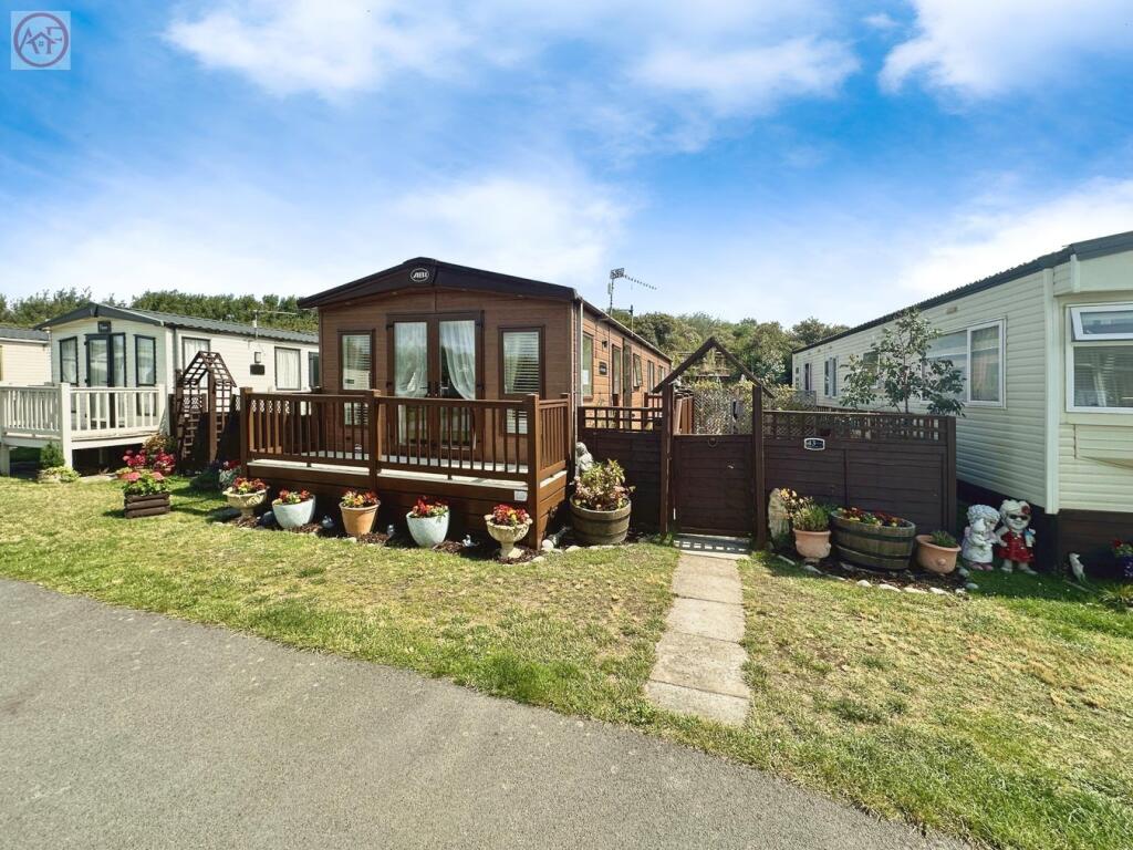 Main image of property: Berrow Road, Burnham-on-Sea, TA8