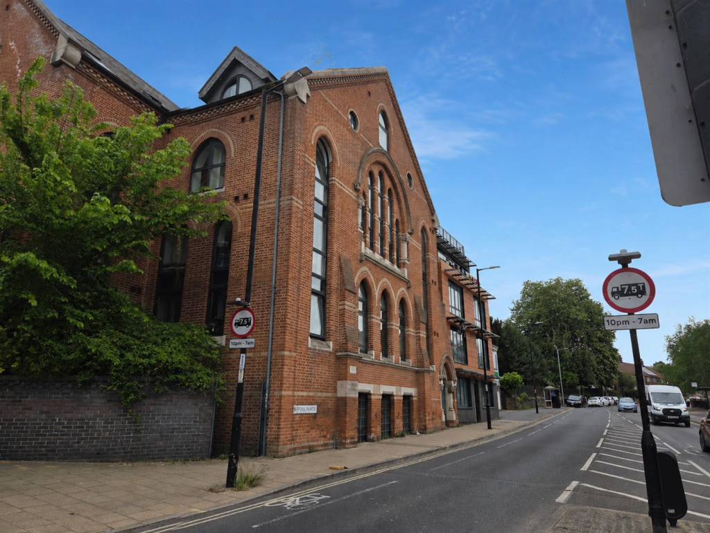 Main image of property: Back Hamlet, Ipswich