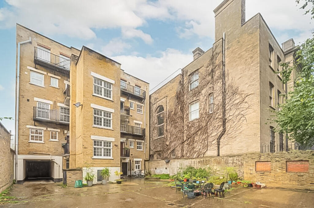 Apartment in London, Ratcliffe, Limehouse - More