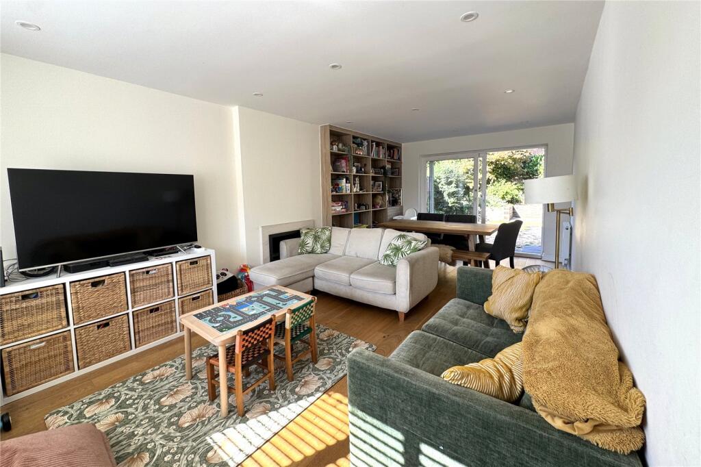 House in Reading - View 2
