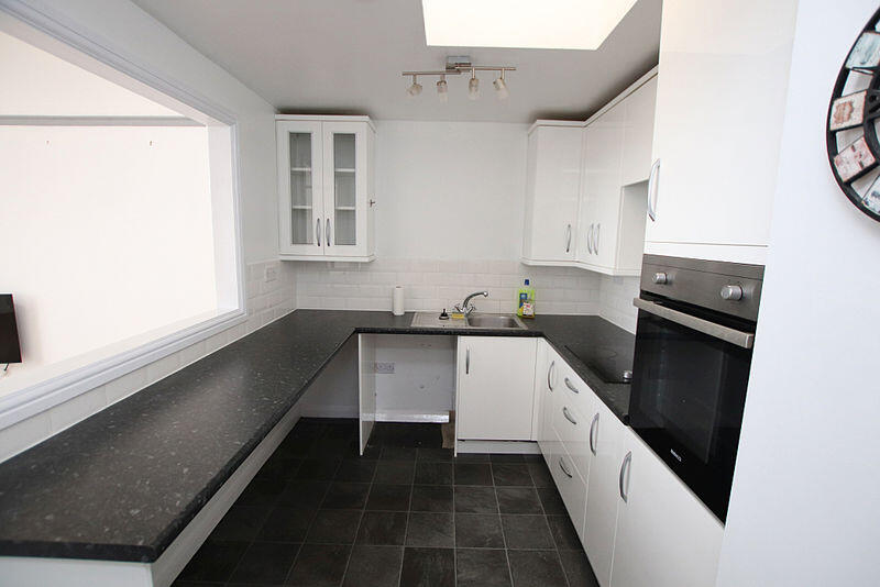Apartment in Cleethorpes, North East Lincolnshire - View 5