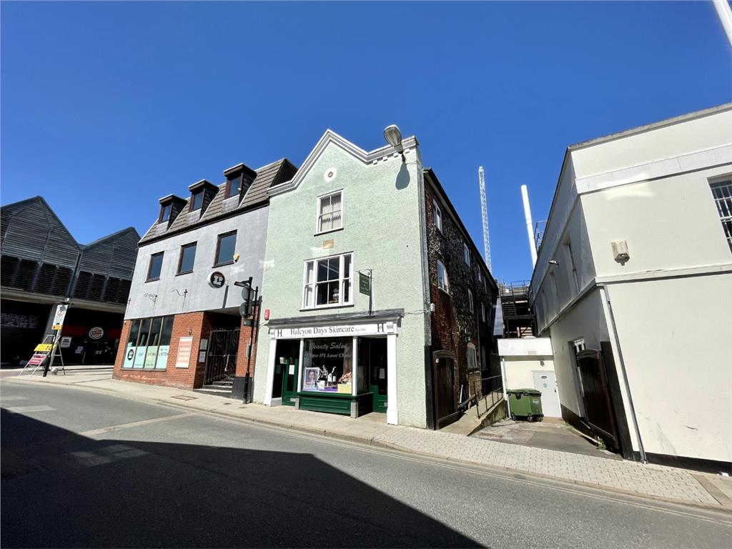 Main image of property: 3 Woolhall Street, Bury St. Edmunds, IP33 1LA