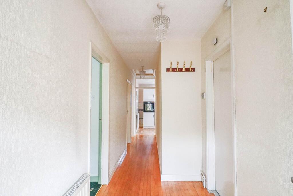 House in Weston-super-Mare, Oldmixon - View 3