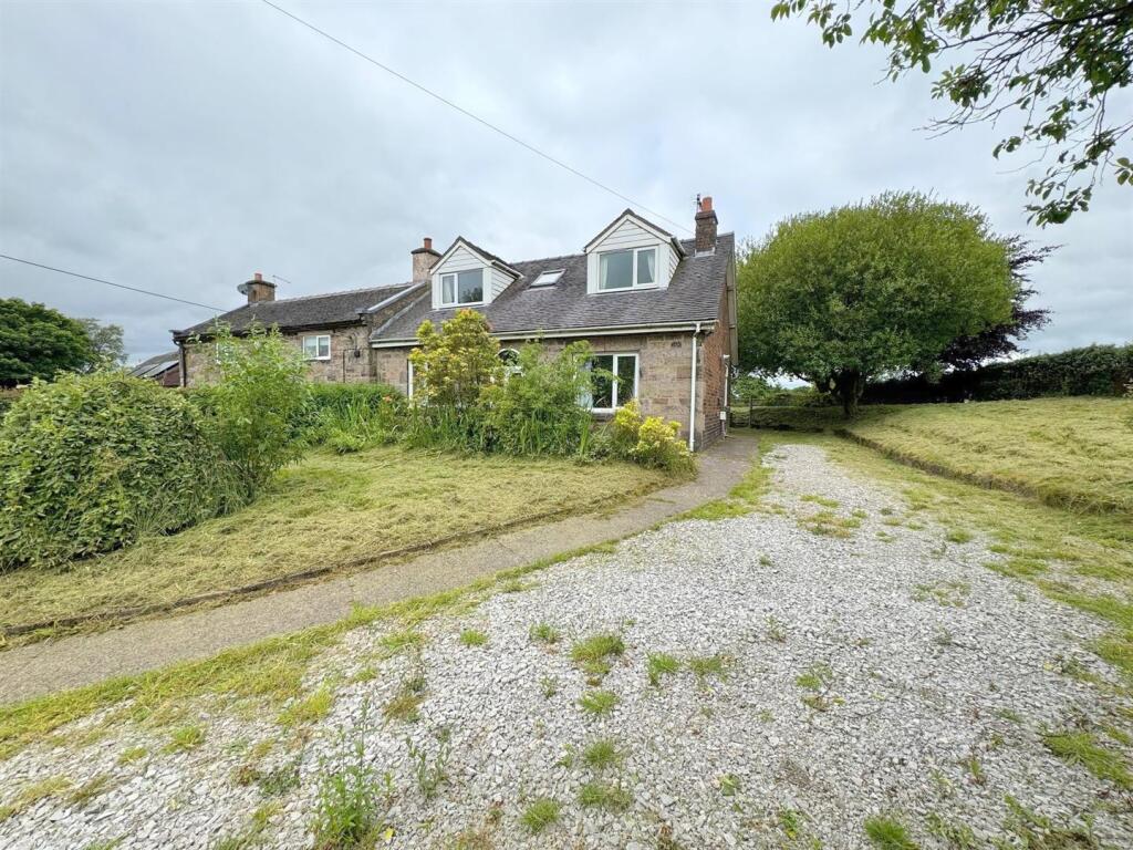 3-bed semi-detached on Stanways Lane, Biddulph Moor, £295,000
