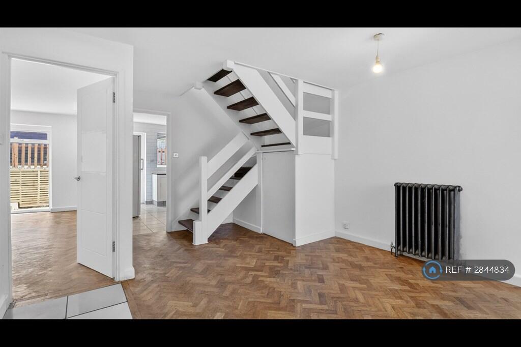 Main image of property: Shrewsbury Lane, London, SE18