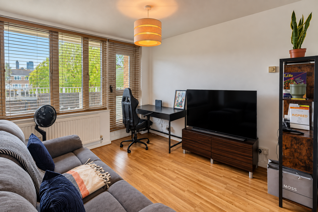 Apartment in London - View 3