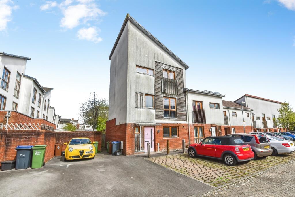 Main image of property: Great Mead, Chippenham