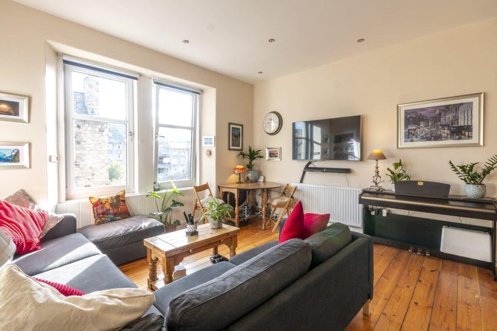 Main image of property: 2569L Pleasance, Edinburgh, EH8 9RU