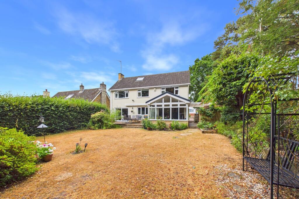 House in Bournemouth, Bournemouth, Christchurch and Poole - View 4