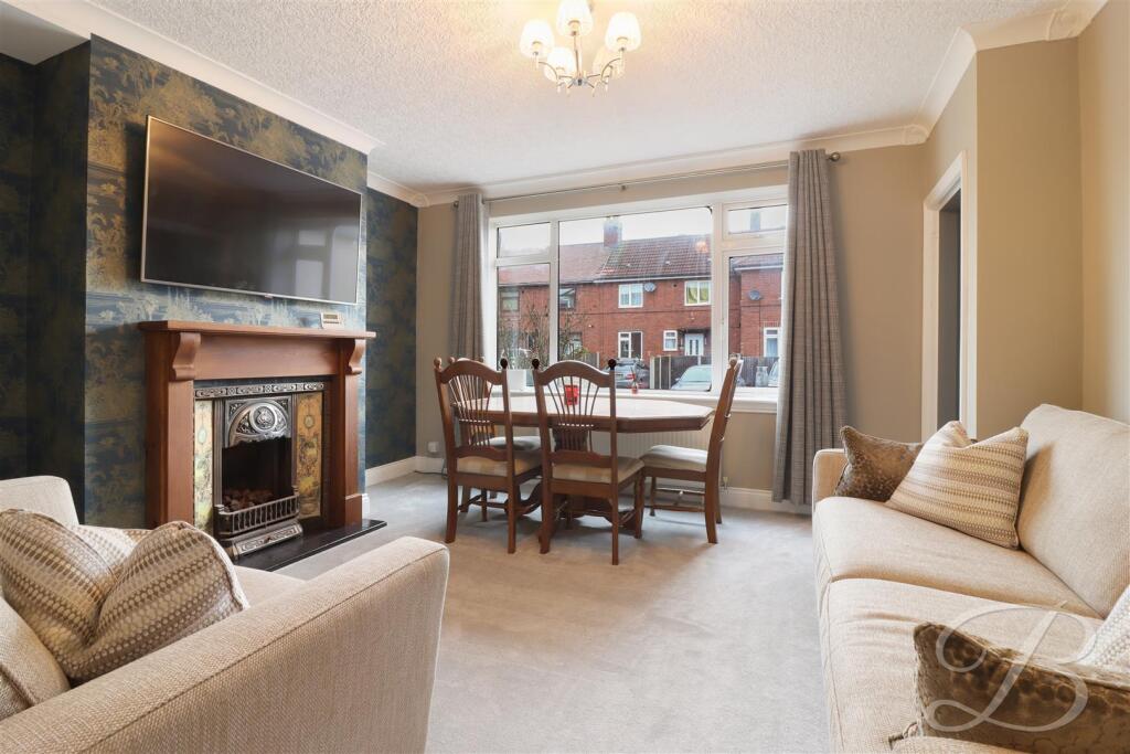 East Street, Scarcliffe, Chesterfield photo 3