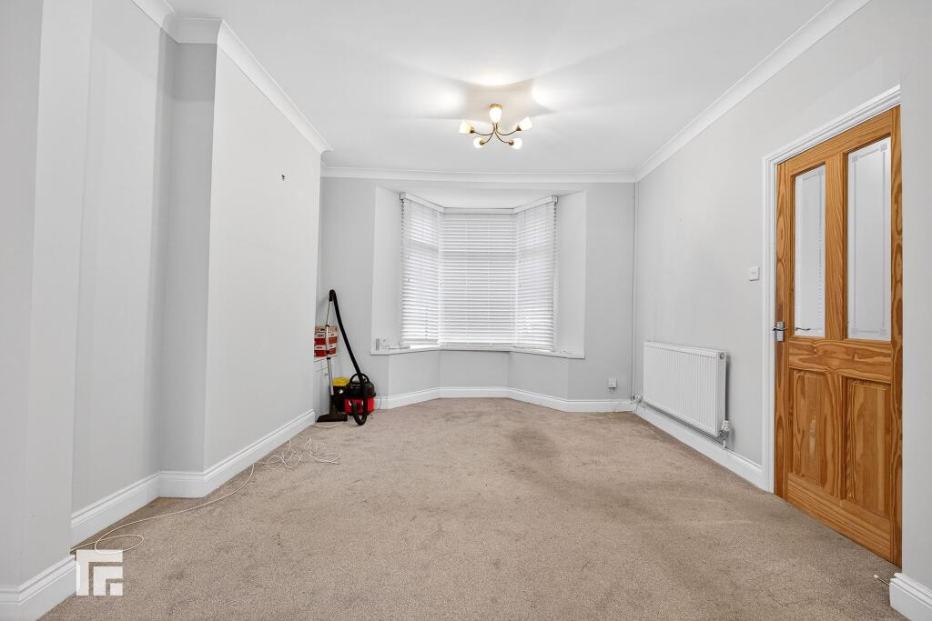 Birchgrove Road, Birchgrove, Cardiff CF14 1RS photo 2