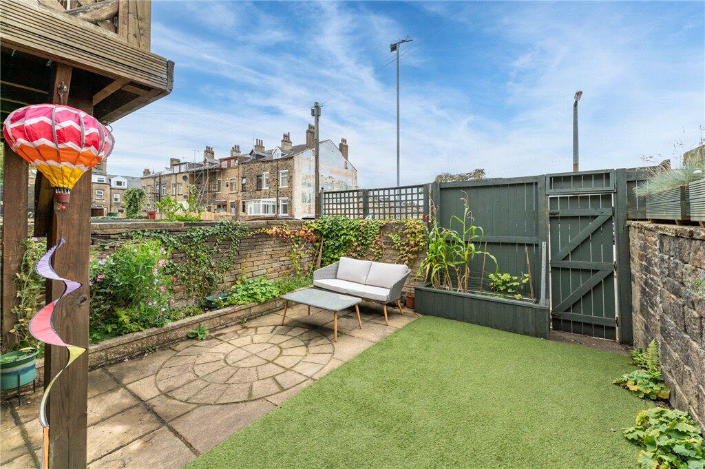 Additional image 9 of Wellington Crescent, Shipley, West Yorkshire, BD18