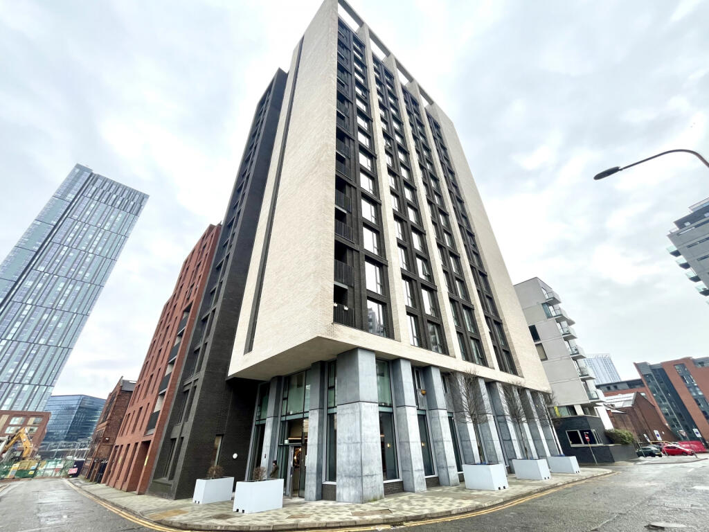Main image of property: 55 Queen Street, Salford, M3 7GW