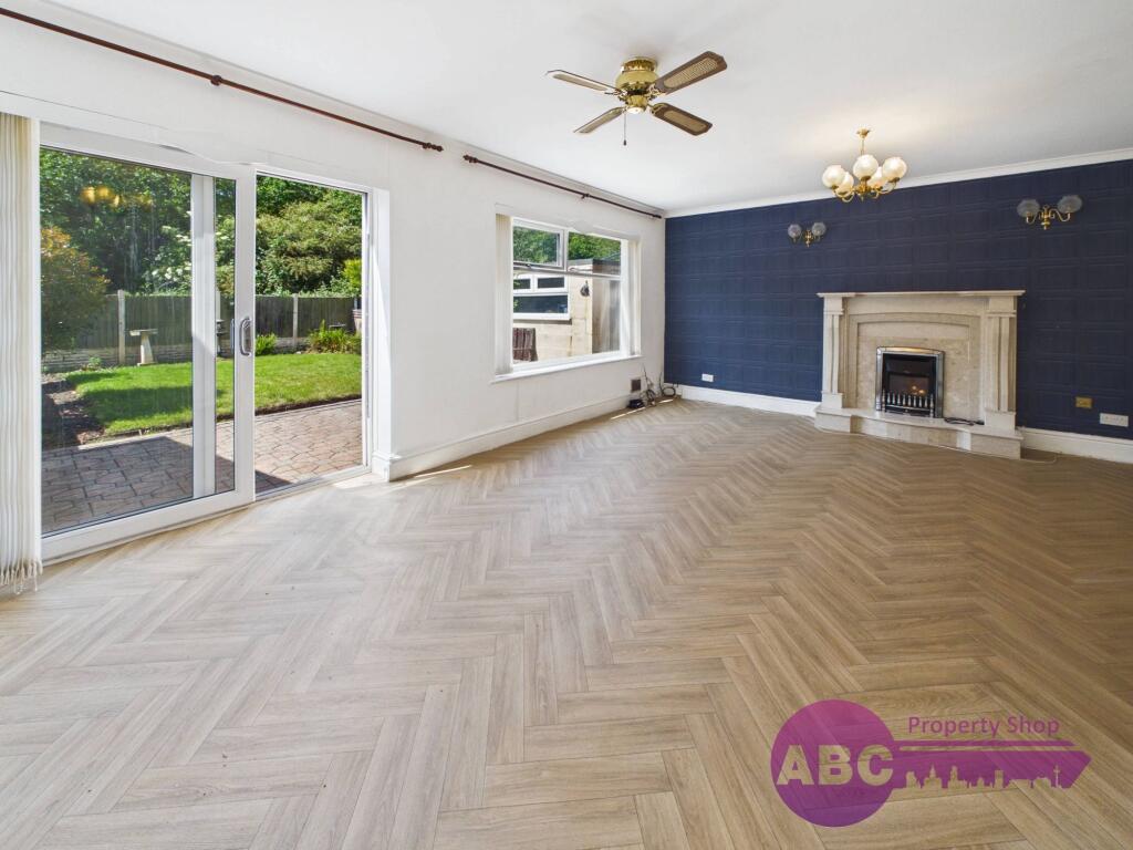 House in Sefton, Liverpool City Region - View 5