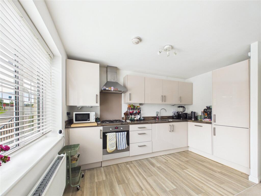 Linnet Way, Keynsham, Bristol, BS31 photo 4