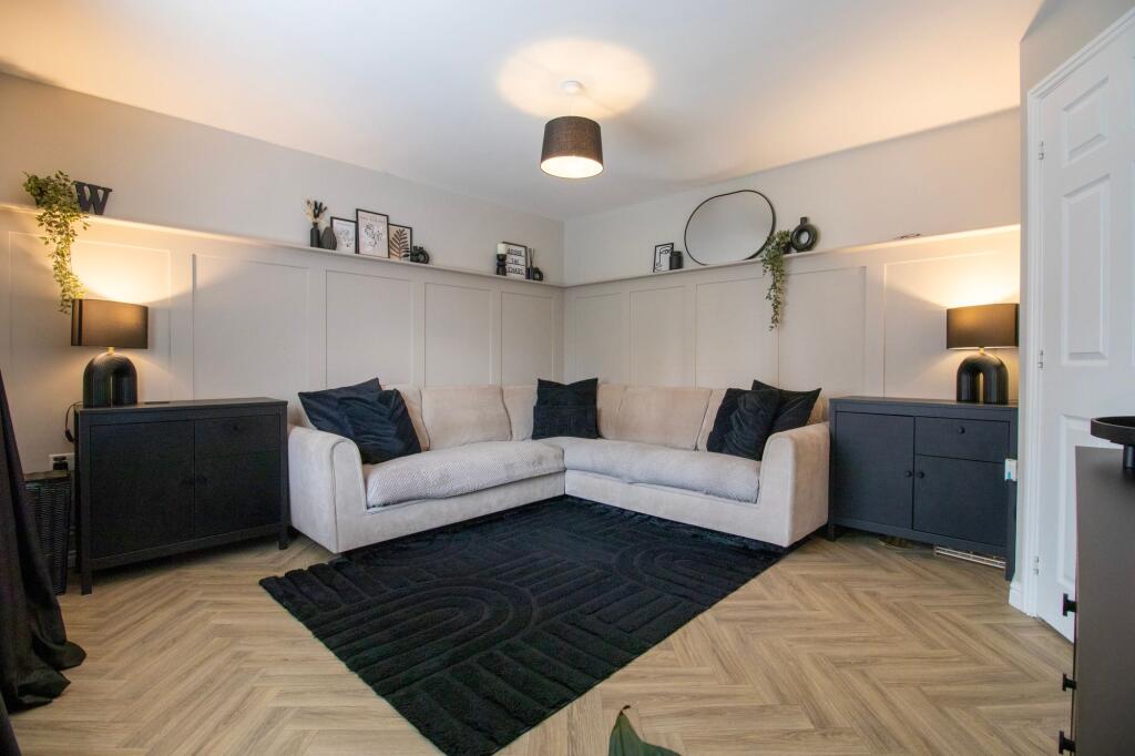 House in Doncaster - View 4