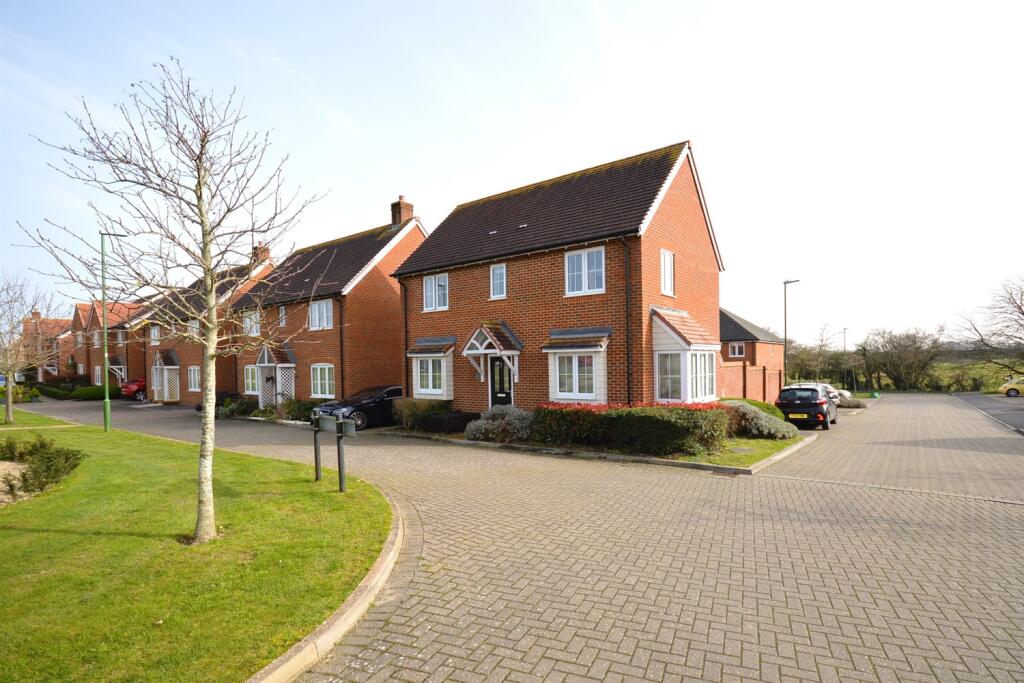 Main image of property: Vespasian Close, Westhampnett, PO18