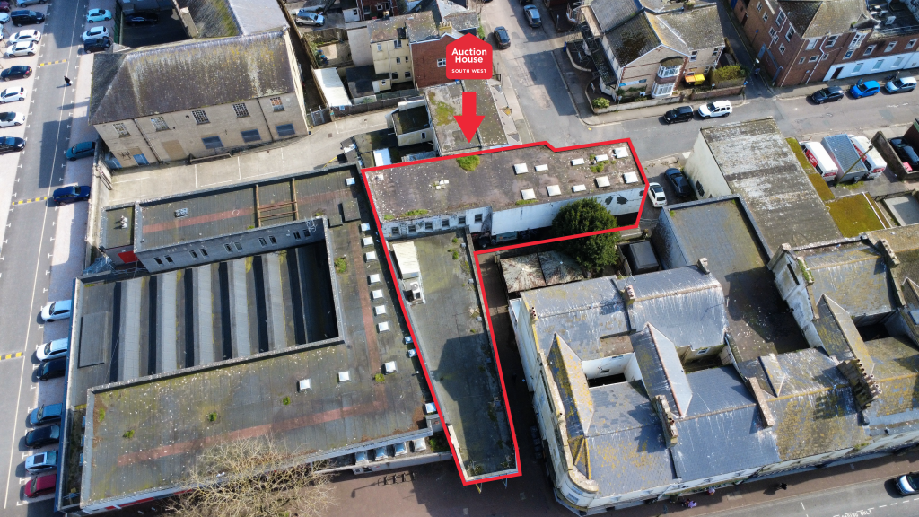 Main image of property: 30 Torquay Road, Paignton, Devon TQ3 3AB