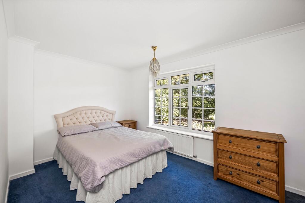 House in Tonbridge - View 5