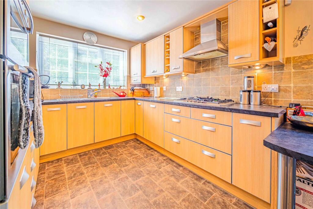House in Dacorum, Hertfordshire - View 3