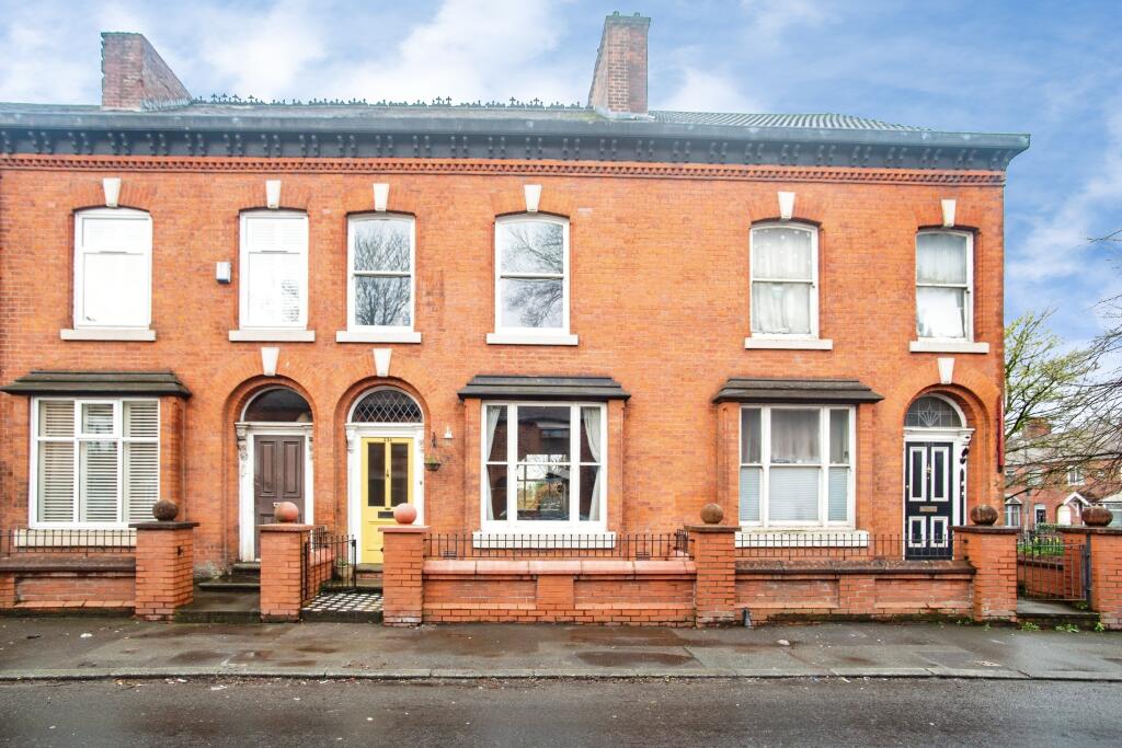 Main image of property: Droylsden Road, Manchester, M40