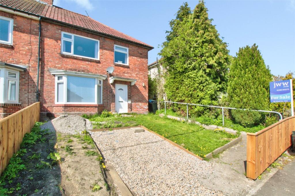 3-bed semi-detached on Dickenson Road, West Auckland, Bishop Auckland, DL14, £105,000