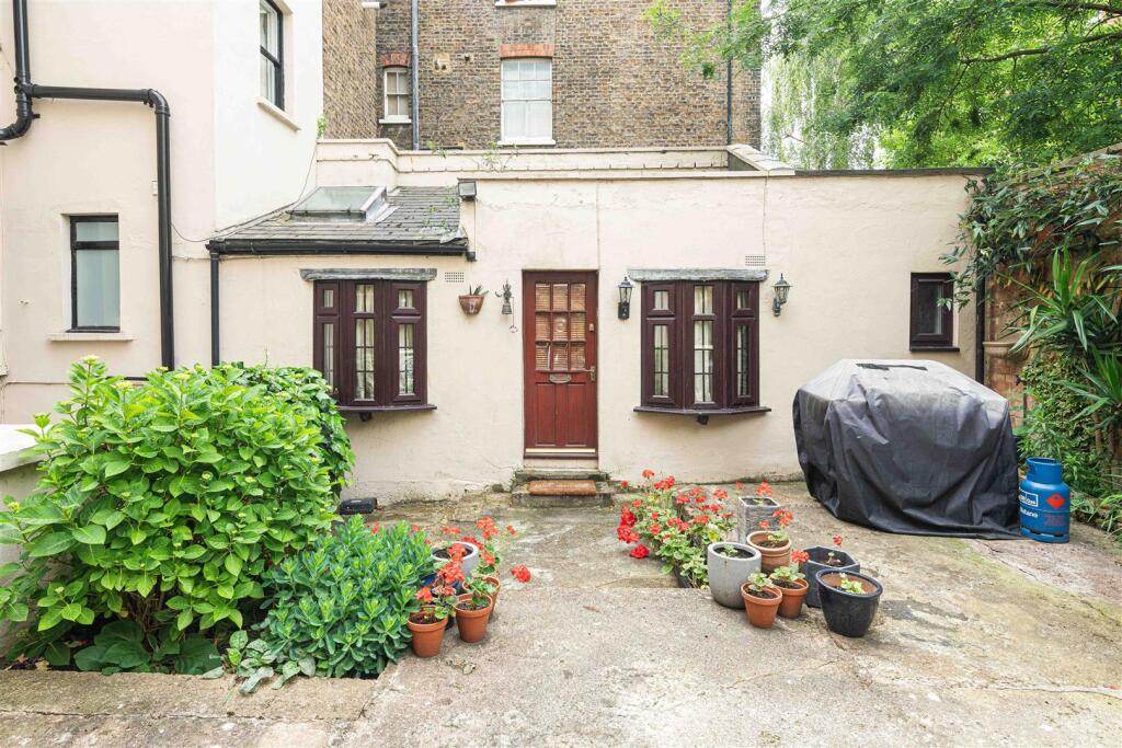 Property photo 8