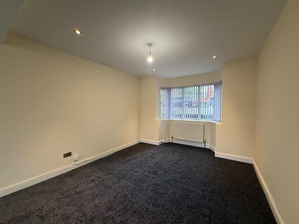 House in Birmingham, West Midlands - View 2