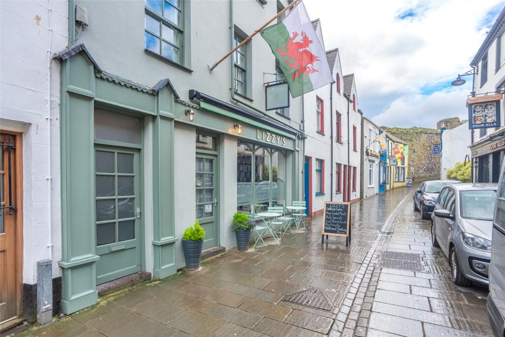 Main image of property: Hole in the Wall Street, Caernarfon, Gwynedd, LL55