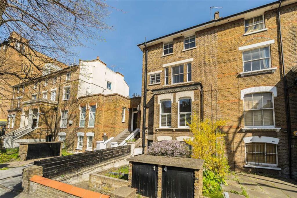 Main image of property: Coningham Road, Shepherds Bush
