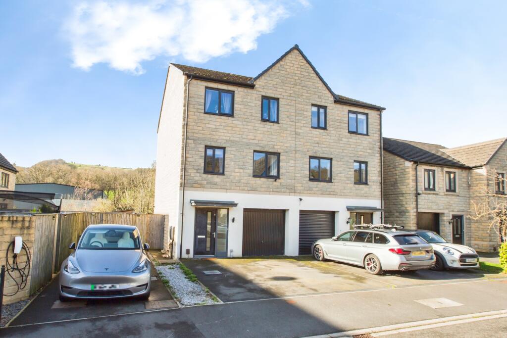 Main image of property: Beck Road, Sowerby Bridge, HX6