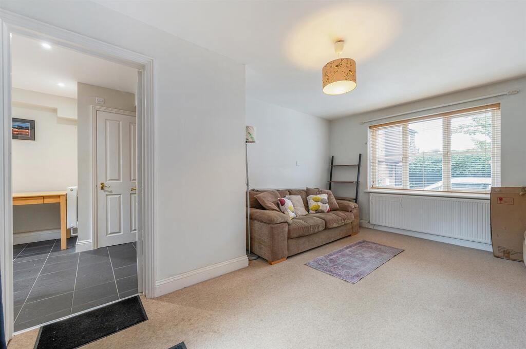 House in Reading - View 4