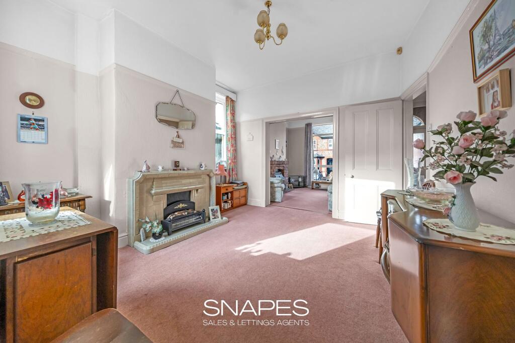 Lumb Lane, Bramhall, SK7 photo 4