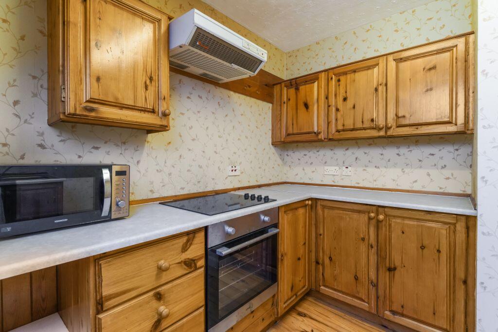 Apartment in Edinburgh, East Lothian - View 4