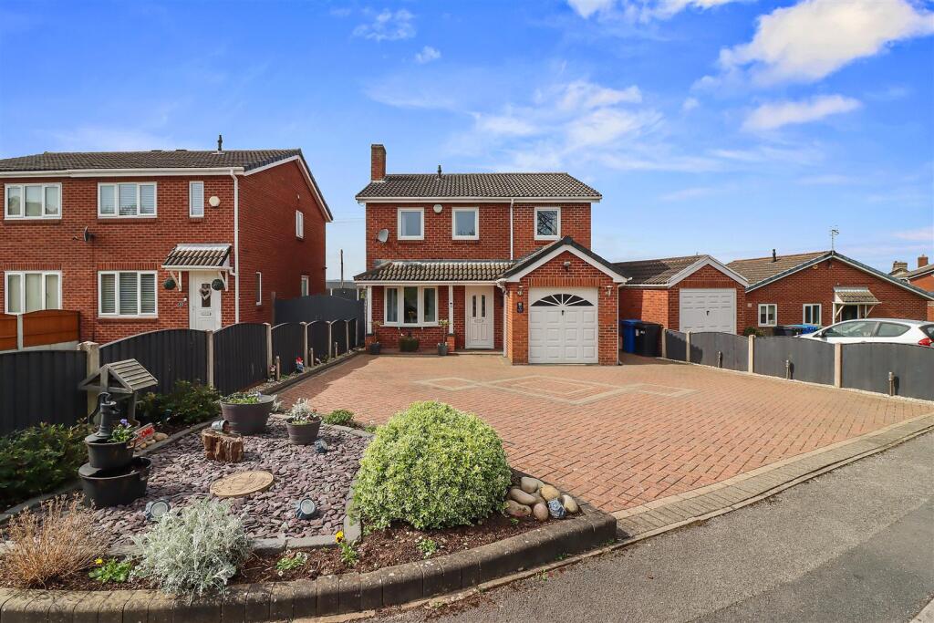 Main image of property: Briar View, Brimington, Chesterfield