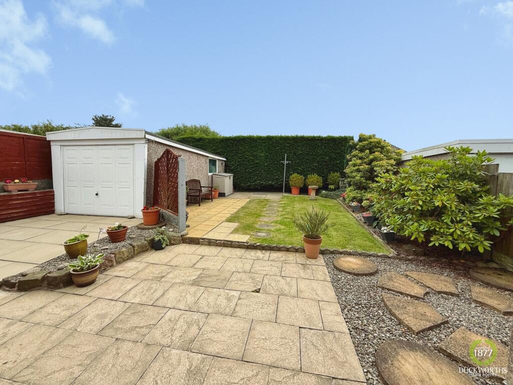 House in Burnley, Briercliffe - More