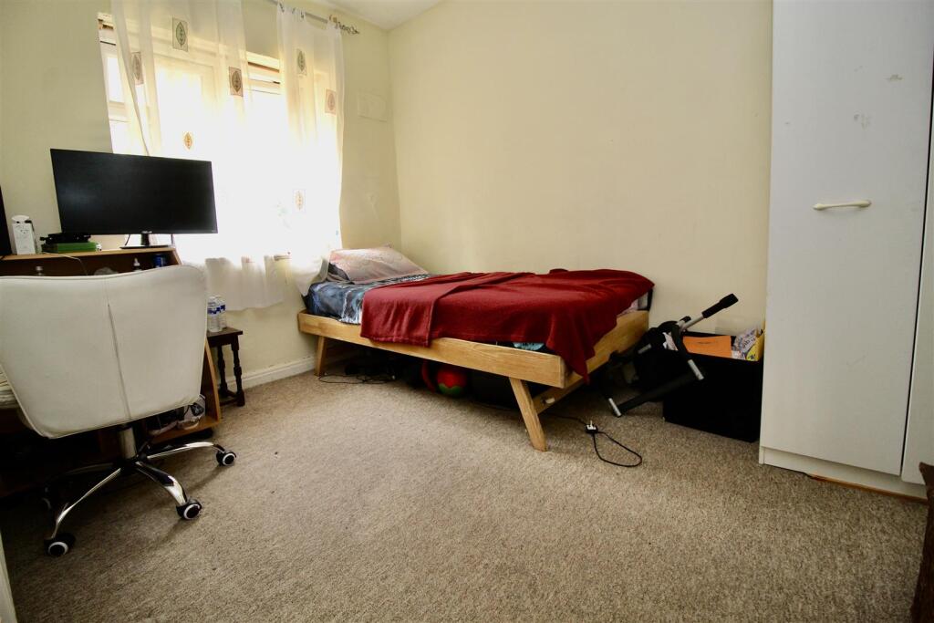 Gressel Lane, Kitts Green, Birmingham photo 5