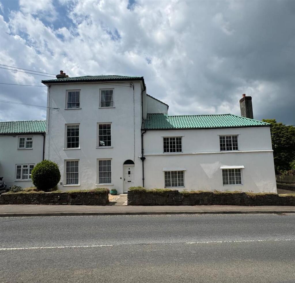 Wimborne Road, Corfe Mullen, Wimborne photo 3