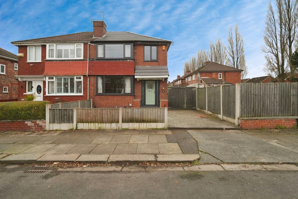 Main image of property: Clandon Avenue, Eccles, Manchester, Greater Manchester, M30