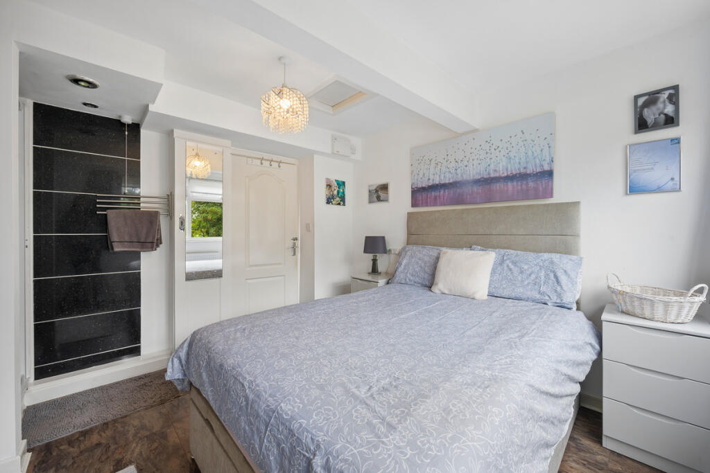 House in Warrington, Winwick - More