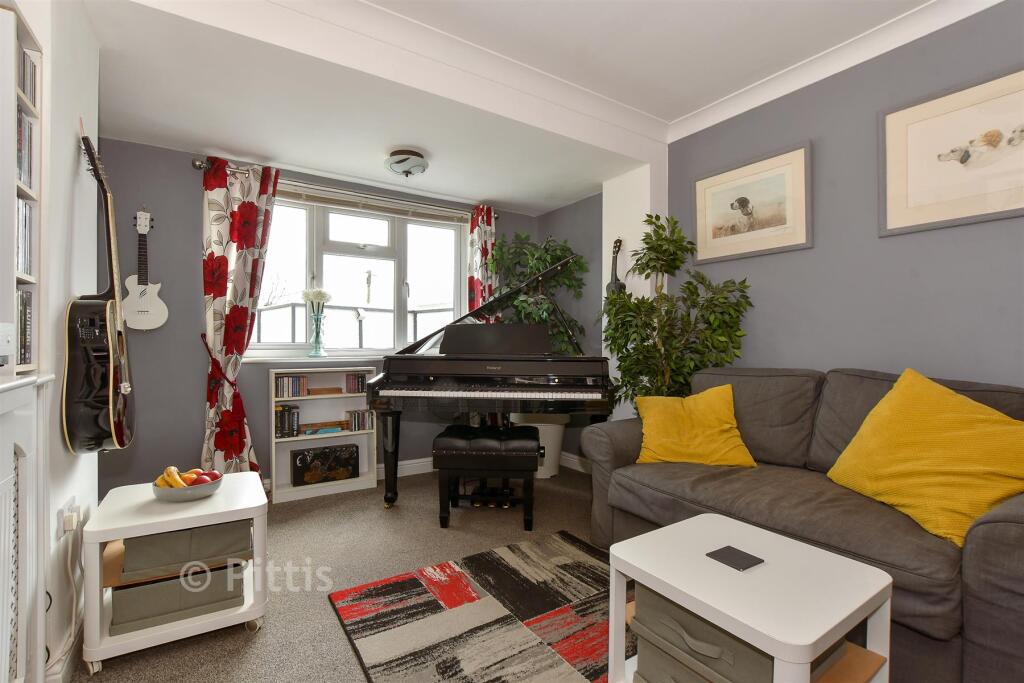 Main image of property: Ventnor Road, Apse Heath, Sandown, Isle of Wight