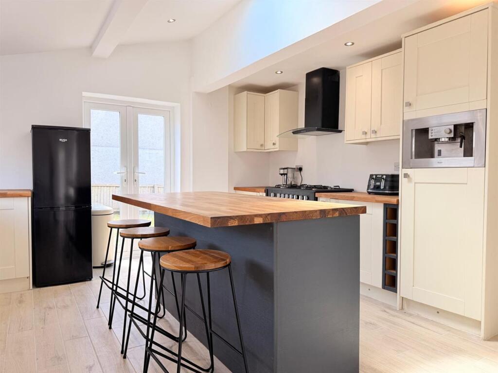 Rehoboth Road, Five Roads, Llanelli - More