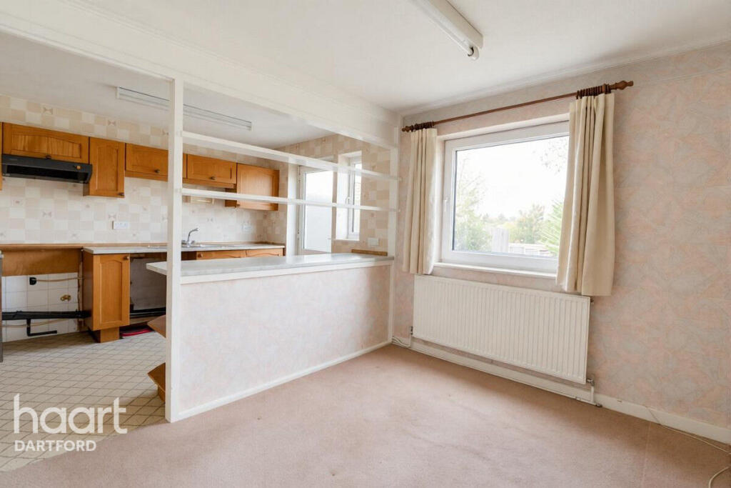 House in Dartford - View 3